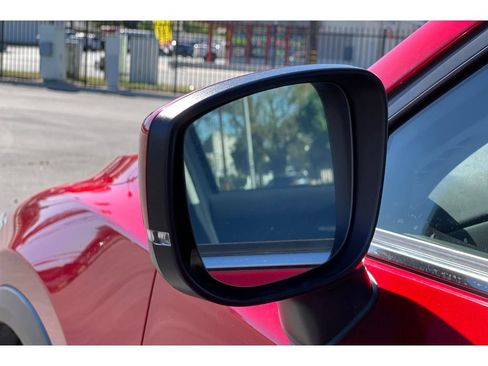 Used 2023 MAZDA CX-5 AWD 2.5 S w/ Premium Package image 12