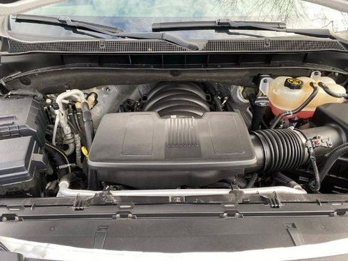 Used 2023 Chevrolet Suburban Z71 AWD/4WD image 33