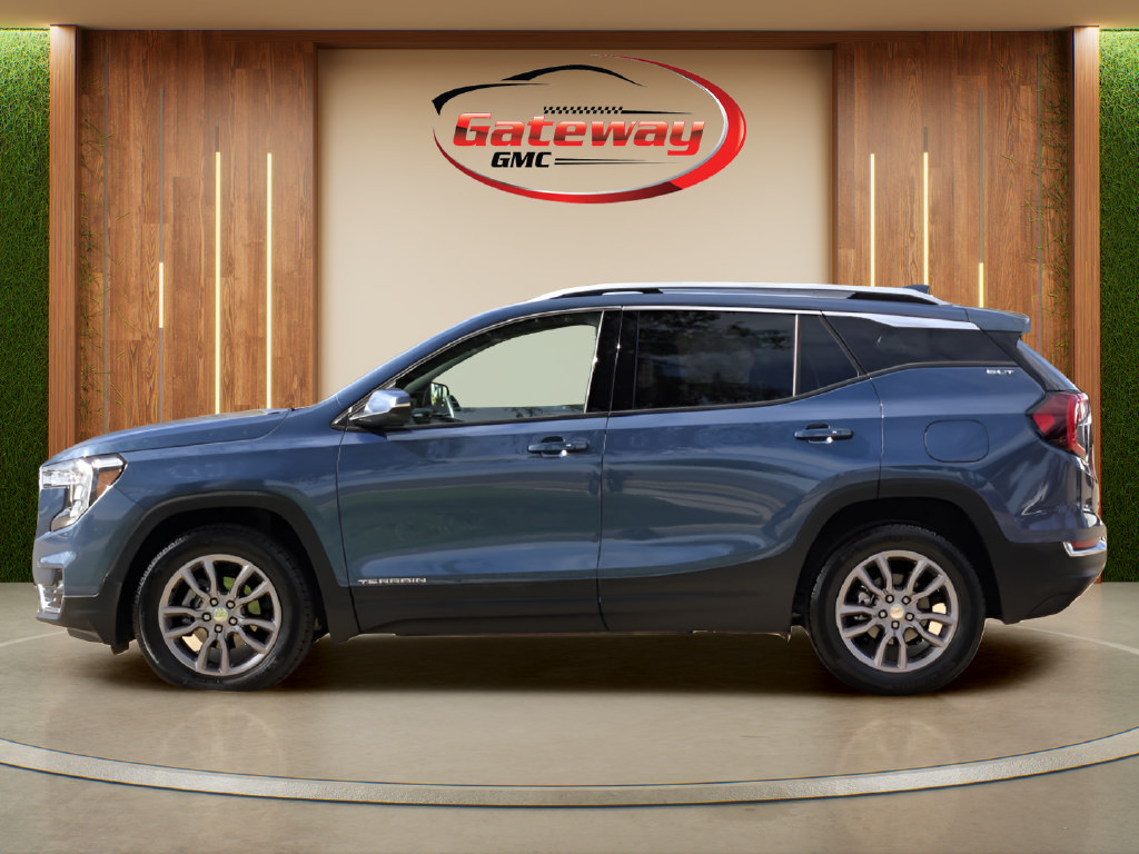 Used 2024 GMC Terrain SLT AWD/4WD image 8