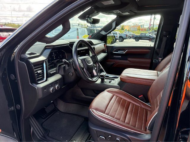 Used 2024 GMC Sierra 1500 Denali Ultimate AWD/4WD image 11
