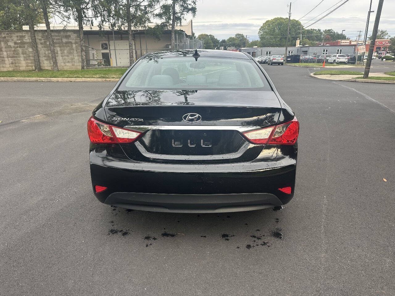Used 2014 Hyundai Sonata GLS FWD image 6