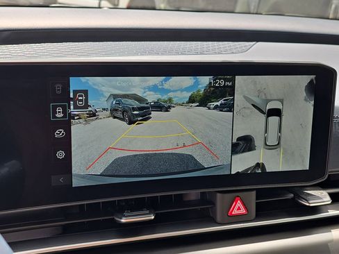 New 2026 Kia Carnival SX image 26