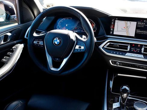 Used 2023 BMW X5 xDrive40i w/ Premium Package AWD/4WD image 35