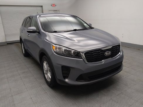 Used 2020 Kia Sorento L FWD image 13