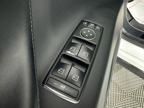 Used 2017 Tesla Model X 100D image 41