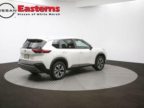 Used 2022 Nissan Rogue SV image 59