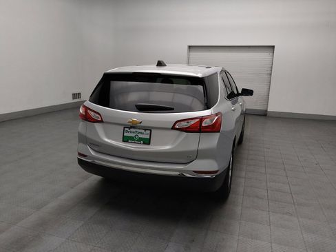 Used 2019 Chevrolet Equinox LT w/ Driver Convenience Package image 7