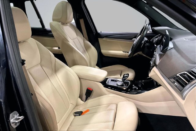 Used 2022 BMW X3 xDrive30i w/ M Sport Package 2 AWD/4WD image 9