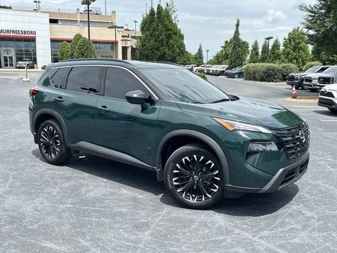 Used 2026 Nissan Rogue Dark Armor FWD image 2