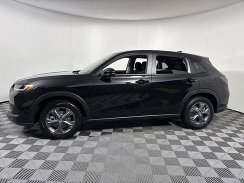 New 2026 Honda HR-V LX image 3