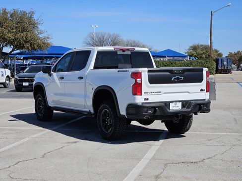 New 2026 Chevrolet Silverado 1500 ZR2 w/ ZR2 Bison Edition AWD/4WD image 4