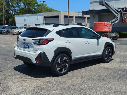 Used 2025 Subaru Crosstrek 2.5i Limited AWD/4WD image 4