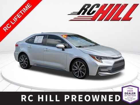 Used 2022 Toyota Corolla SE FWD image 1
