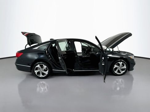 Used 2018 Honda Accord EX image 25
