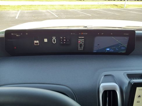 New 2025 Ford Expedition Active AWD/4WD image 20
