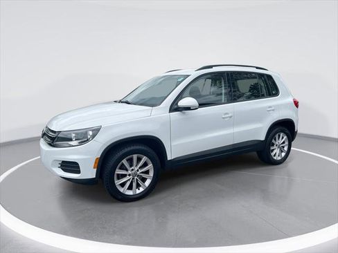 Used 2017 Volkswagen Tiguan Limited w/ Premium Package AWD/4WD image 1