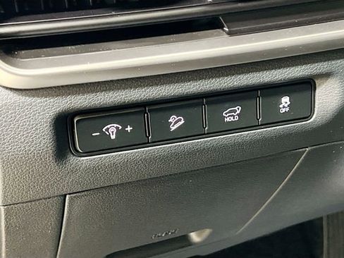 New 2025 Kia Telluride S image 10