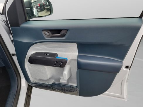 New 2026 Ford Maverick XLT FWD image 29