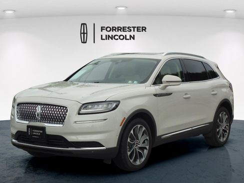 Used 2023 Lincoln Nautilus Reserve w/ Equipment Group 201A AWD/4WD image 7