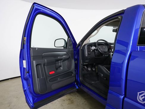 Used 2004 Dodge Ram 1500 Truck 2WD Regular Cab image 10