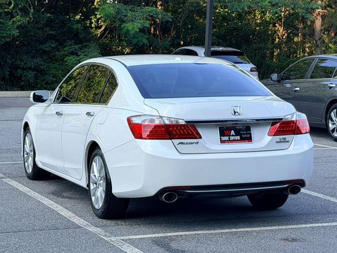 Used 2013 Honda Accord Touring image 7