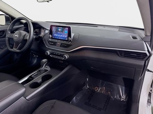 Certified 2025 Nissan Altima 2.5 S image 27