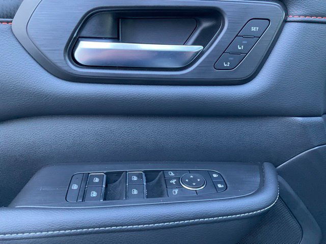 Used 2026 Nissan Armada PRO-4X AWD/4WD image 14