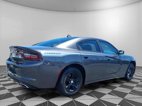 Used 2023 Dodge Charger SXT RWD image 28
