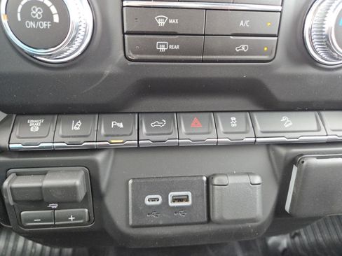 New 2026 GMC Sierra 2500 Pro w/ 1SA Pro Safety Plus Package image 35