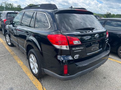Used 2014 Subaru Outback 2.5i Premium AWD/4WD image 7