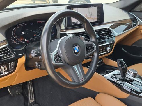 Certified 2023 BMW 530i w/ M Sport Package RWD image 10