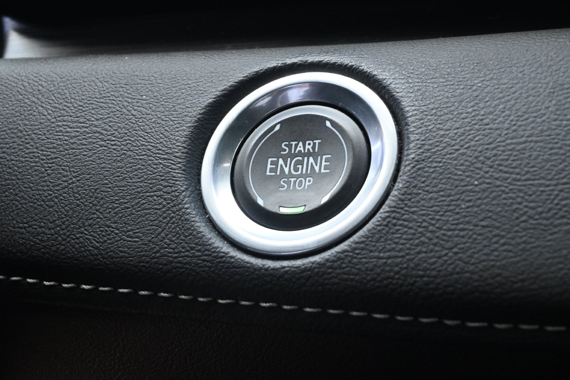 Used 2023 Cadillac Escalade Luxury w/ LPO, Floor Liner Package RWD image 16