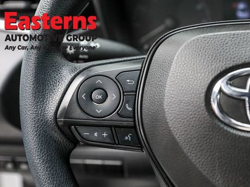 Used 2023 Toyota Corolla LE image 15