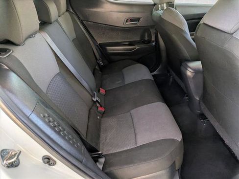 Used 2020 Toyota C-HR LE image 19