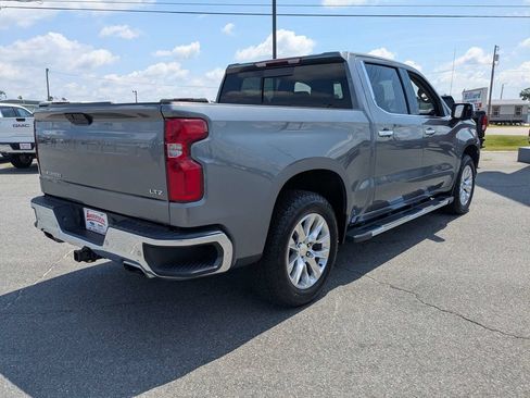 Used 2021 Chevrolet Silverado 1500 LTZ w/ Safety Package II AWD/4WD image 4