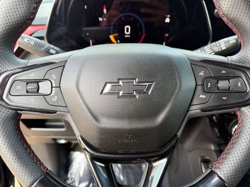 Used 2025 Chevrolet TrailBlazer RS w/ Convenience Package FWD image 21