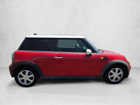 Used 2009 MINI Cooper Hardtop FWD image 3
