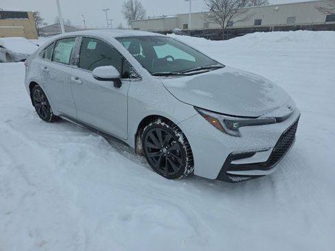 New 2026 Toyota Corolla XSE image 3