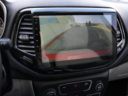 Used 2018 Jeep Compass Latitude w/ Popular Equipment Group image 14