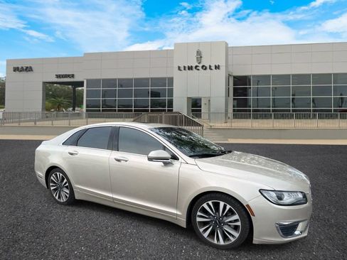 Used 2017 Lincoln MKZ Reserve w/ Climate Package FWD image 1