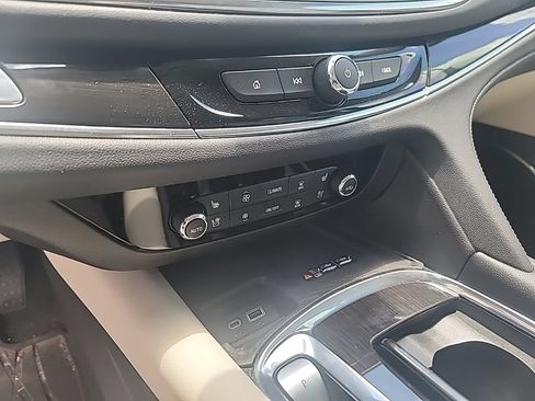 Used 2023 Buick Enclave Premium FWD image 14