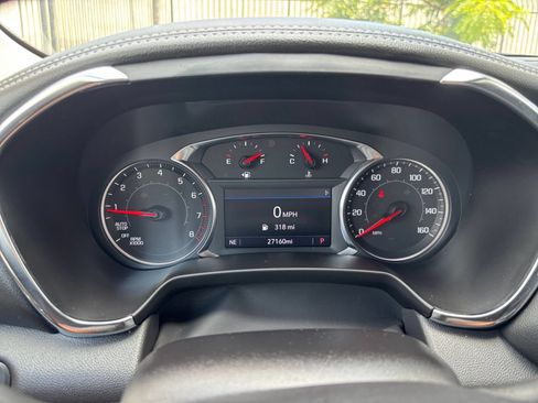 Used 2025 Chevrolet Blazer LT FWD image 40