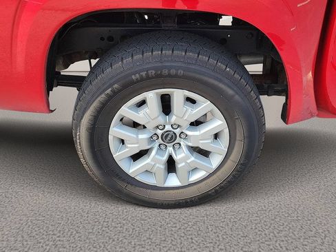 Used 2023 Nissan Frontier SV AWD/4WD image 7