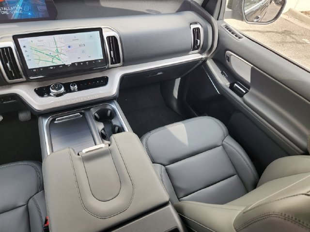 New 2027 Ford Expedition Active AWD/4WD image 12