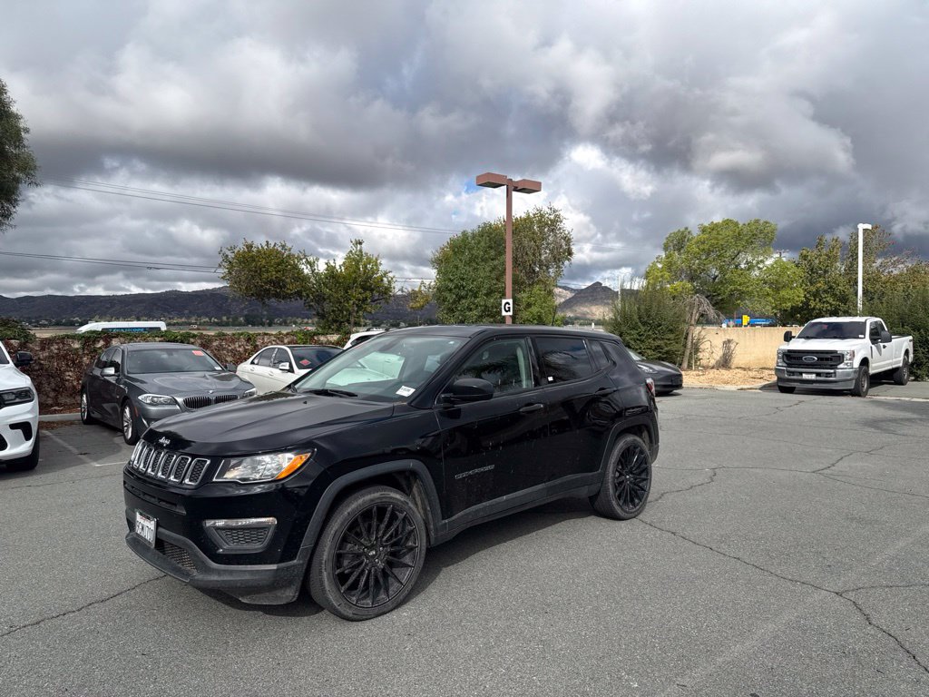Used 2018 Jeep Compass Sport FWD image 10