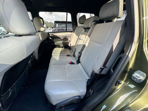Used 2023 Lexus GX 460 w/ Black Line Special Edition image 26