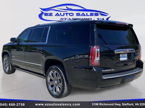 Used 2015 GMC Yukon XL Denali w/ Premium Package AWD/4WD image 7