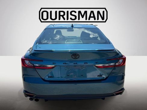 Used 2025 Toyota Camry SE w/ Convenience Package FWD image 6