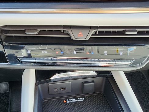 New 2026 Buick Envision Avenir image 31