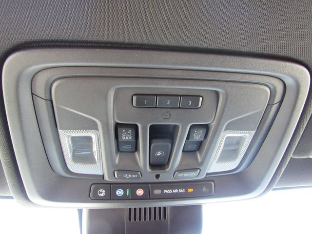 Certified 2023 GMC Sierra 1500 AT4 w/ AT4 Premium Package AWD/4WD image 28